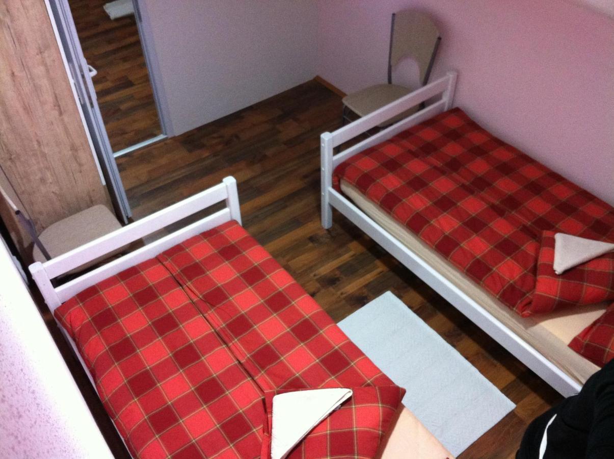 Pansion Zeyno SJJ Room photo